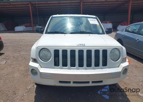 2009 Jeep Patriot Limited из США, поврежденный, VIN 1J4FT48BX9D202732